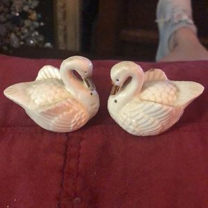 Vintage Animated Swan Salt and Pepper Shakers  JAPAN